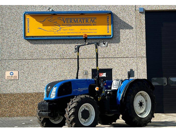 Tractor NEW HOLLAND