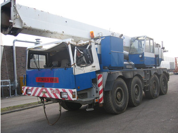 Grúa todo terreno LIEBHERR LTM 1060