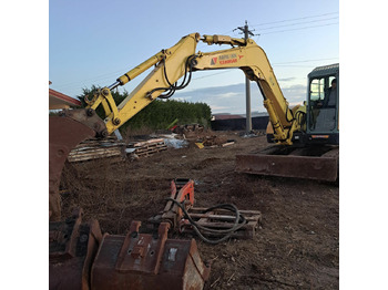 Excavadora de cadenas YANMAR SV 100