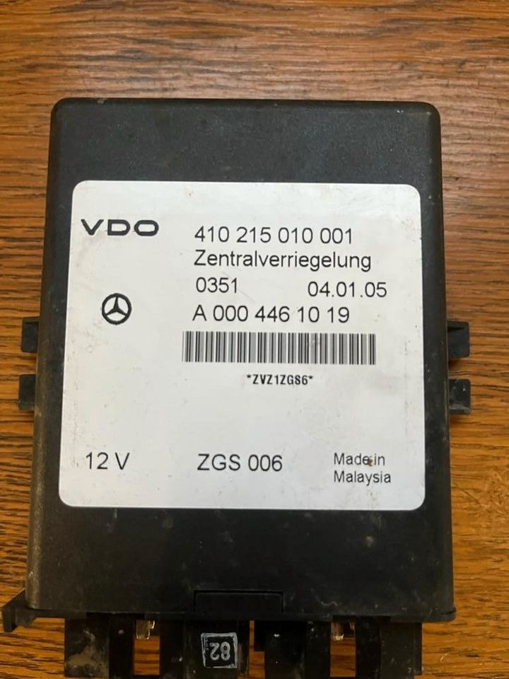 Unidad de control para Camión Mercedes VDO Zentralverriegelung Steuergerät A0004461019: foto 2