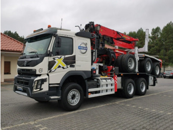 Camión forestal VOLVO FMX 540