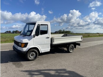 Furgoneta caja abierta MERCEDES-BENZ