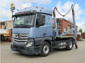 Camión portacontenedor de cadenas MERCEDES-BENZ Actros 1848