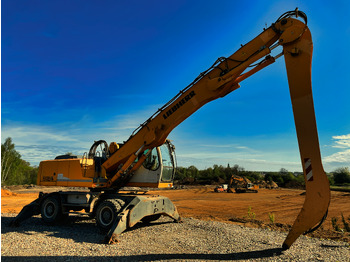 Maquinaria de construcción LIEBHERR A 924