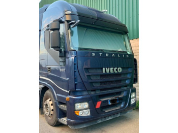 Cabeza tractora IVECO