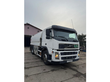 Camión cisterna VOLVO FM12 380