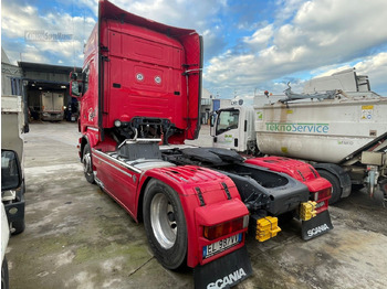 Cabeza tractora SCANIA R560: foto 4