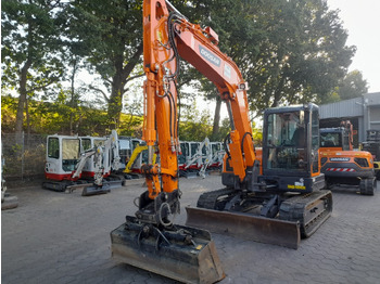 Excavadora DOOSAN DX85R-3