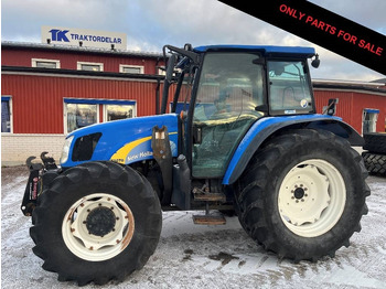 Tractor NEW HOLLAND T5000