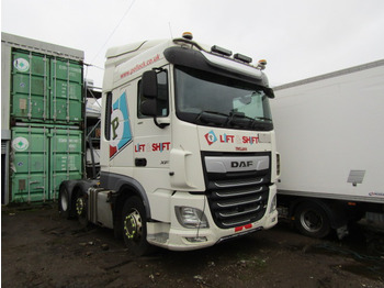 Camión DAF XF 106 480