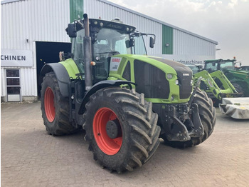 Tractor CLAAS Axion 950