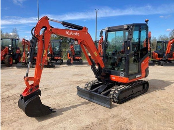 Miniexcavadora KUBOTA KX027-4