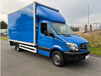 Camión caja cerrada MERCEDES-BENZ Sprinter 516