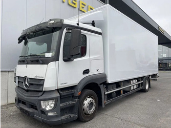 Camión caja cerrada MERCEDES-BENZ Actros