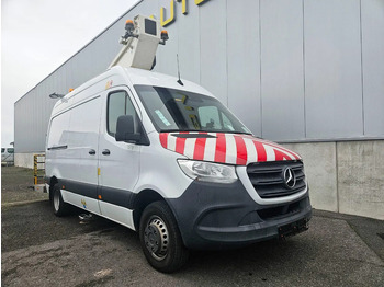 Furgoneta MERCEDES-BENZ Sprinter 516