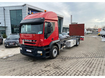 Camión chasis IVECO Stralis