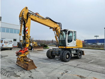 Maquinaria de construcción LIEBHERR A 316