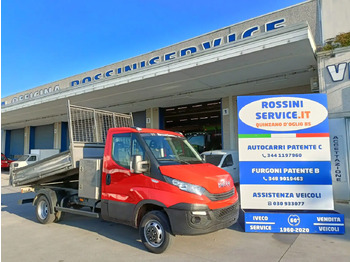 Furgoneta basculante IVECO Daily 35c12