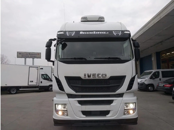 Camión chasis IVECO Stralis