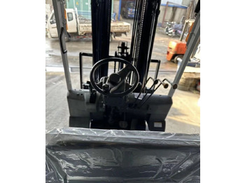 Carretilla elevadora eléctrica TCM FD25-7: foto 2 Carretilla elevadora eléctrica TCM FD25-7: foto 2