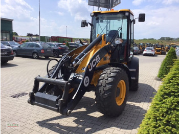 Cargadora de ruedas JCB 409 (40 km/h): foto 3