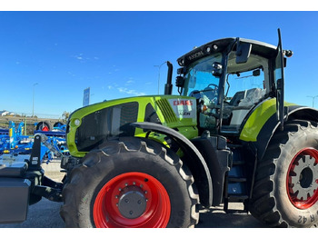 Tractor CLAAS Axion