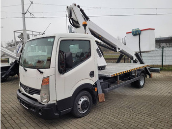 Camión con plataforma elevadora NISSAN