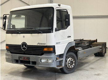 Camión multibasculante MERCEDES-BENZ Atego