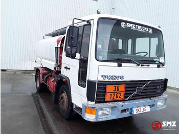 Camión cisterna VOLVO FL6