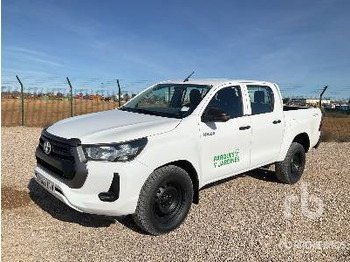 Pick-up TOYOTA Hilux