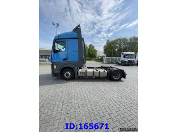 Cabeza tractora MERCEDES-BENZ Actros 1842