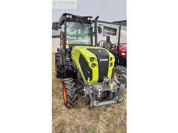 Tractor CLAAS Nexos