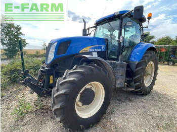 Tractor NEW HOLLAND T7000