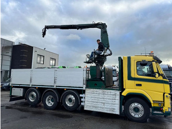 Camión grúa VOLVO FM 460