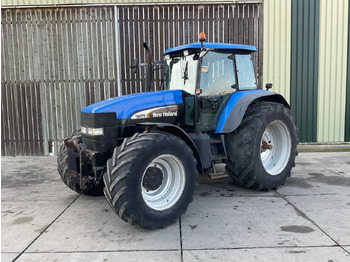 Tractor NEW HOLLAND TM