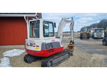 Miniexcavadora Takeuchi TB250: foto 2