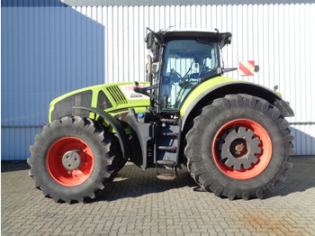 Tractor CLAAS Axion 950