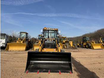 Retroexcavadora CATERPILLAR 420F2: foto 4