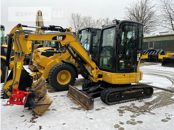 Miniexcavadora CATERPILLAR 303E