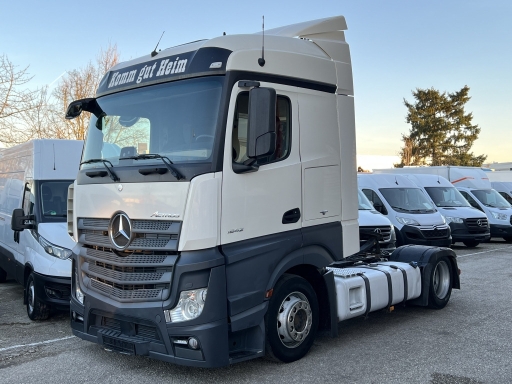 Cabeza tractora Mercedes-Benz Actros 1842 Euro6 Klima 2xBett Mega-Standard SZM: foto 8