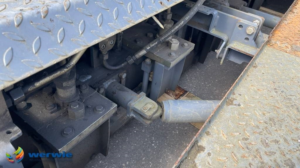 Pavimentadora de asfalto Vögele SB 300-2 TP1 13,00 m fixed screed: foto 9 Pavimentadora de asfalto Vögele SB 300-2 TP1 13,00 m fixed screed: foto 9