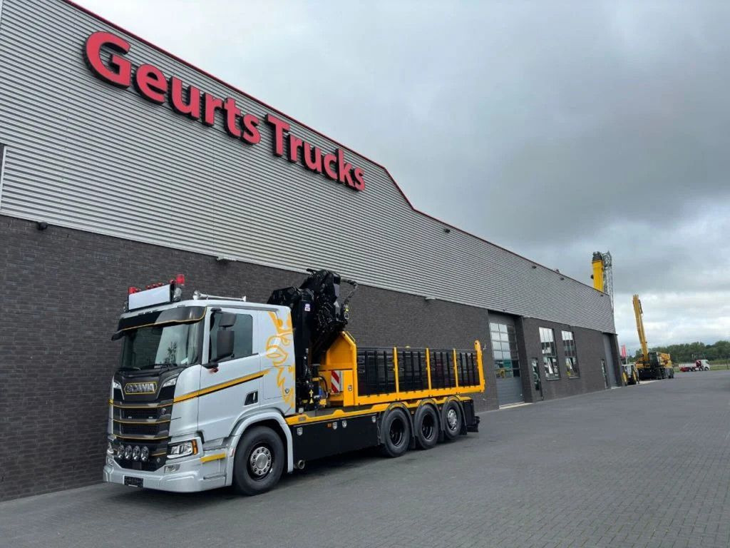 Leasing de Scania R530 V8 NGS 8X4 TRIDEM MET HYVA 2Z KIPPER + HMF  Scania R530 V8 NGS 8X4 TRIDEM MET HYVA 2Z KIPPER + HMF: foto 14