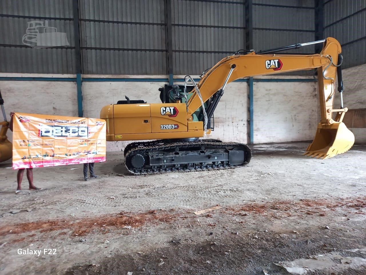 Excavadora de cadenas nuevo CATERPILLAR 320D3GC: foto 10