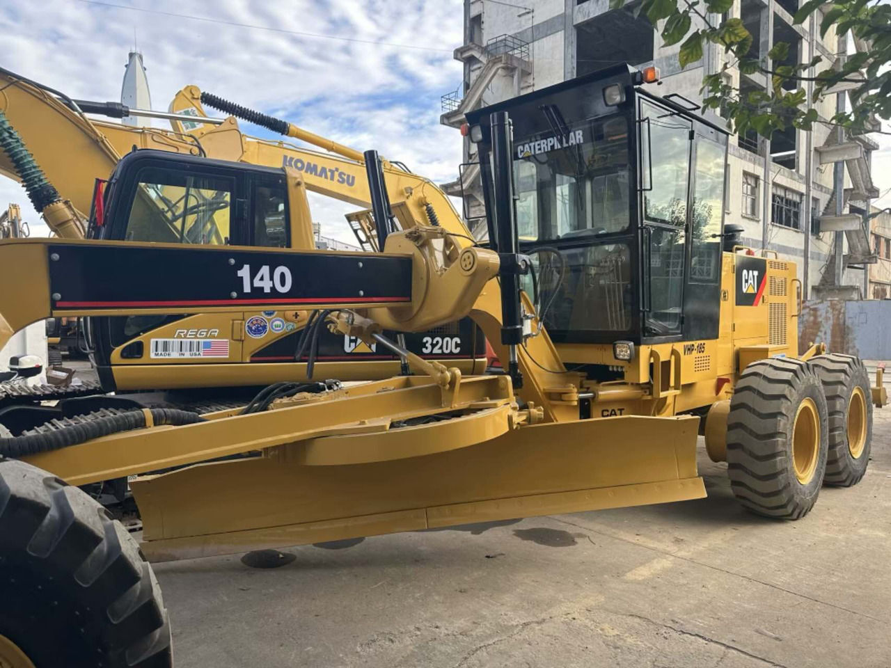 Compactador CAT 140G: foto 6