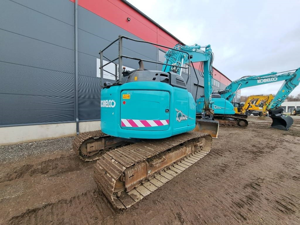 Excavadora de cadenas Kobelco SK 140 SRLC-5: foto 6