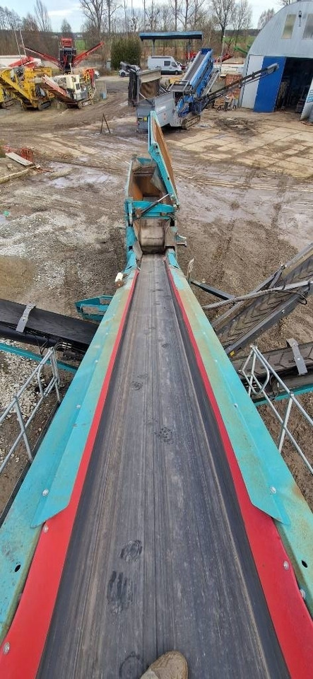 Cribadora PowerScreen Chieftain 1700: foto 17 Cribadora PowerScreen Chieftain 1700: foto 17