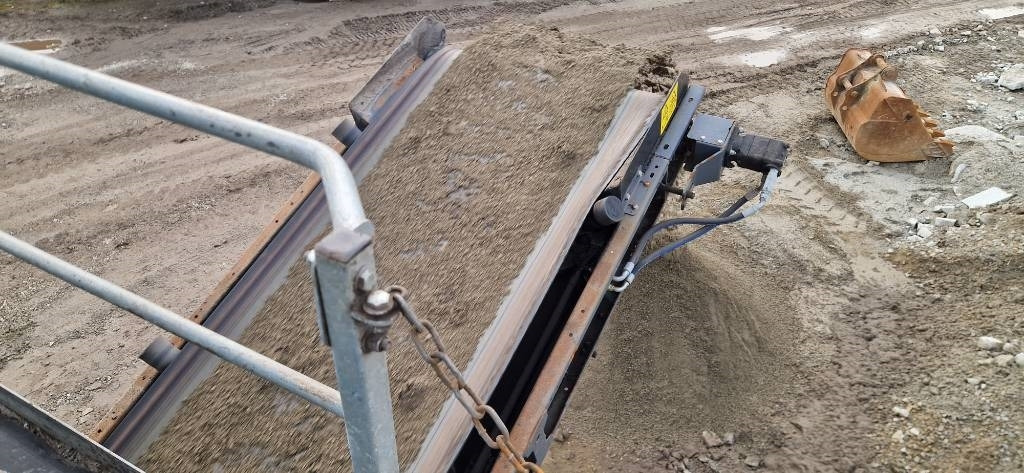 Cribadora PowerScreen Chieftain 1700: foto 22 Cribadora PowerScreen Chieftain 1700: foto 22