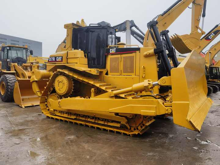 Bulldozer 90% new Second Hand Construction Machinery Caterpillar D7R used cat d7r caterpillar bulldozer in stock: foto 6