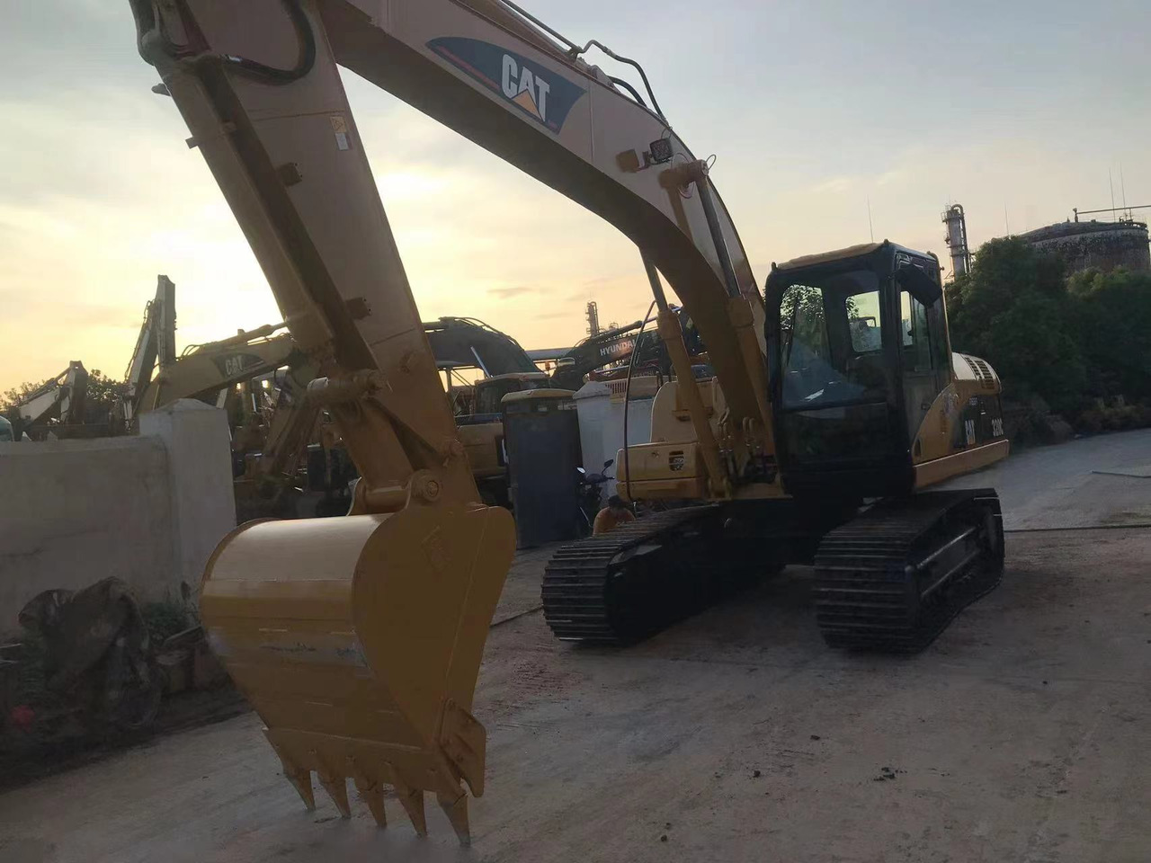 Excavadora de cadenas CATERPILLAR 320C: foto 6