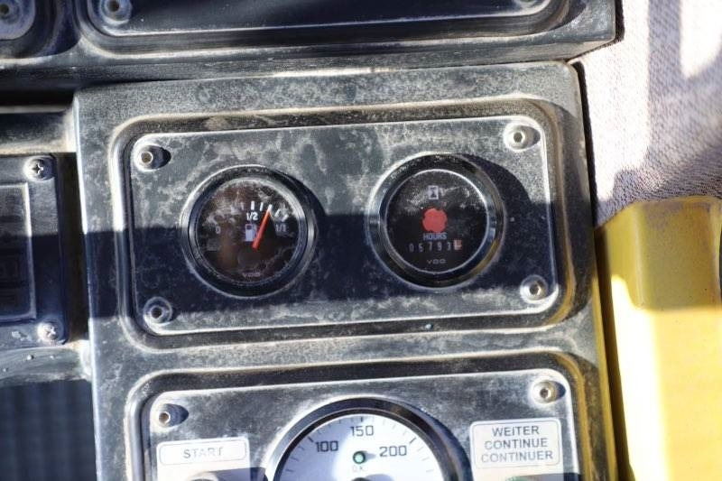 Apisonadora de asfalto Bomag BW 225 D-3: foto 18 Apisonadora de asfalto Bomag BW 225 D-3: foto 18